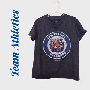 Team Athletics Detroit Tigers T-shirt Boys Size 5